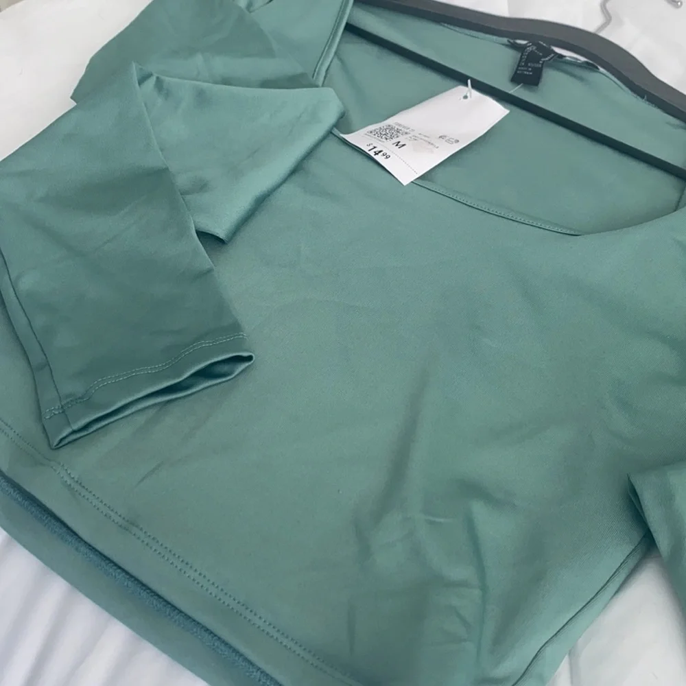 Forever 21 - Picture 3 of 3